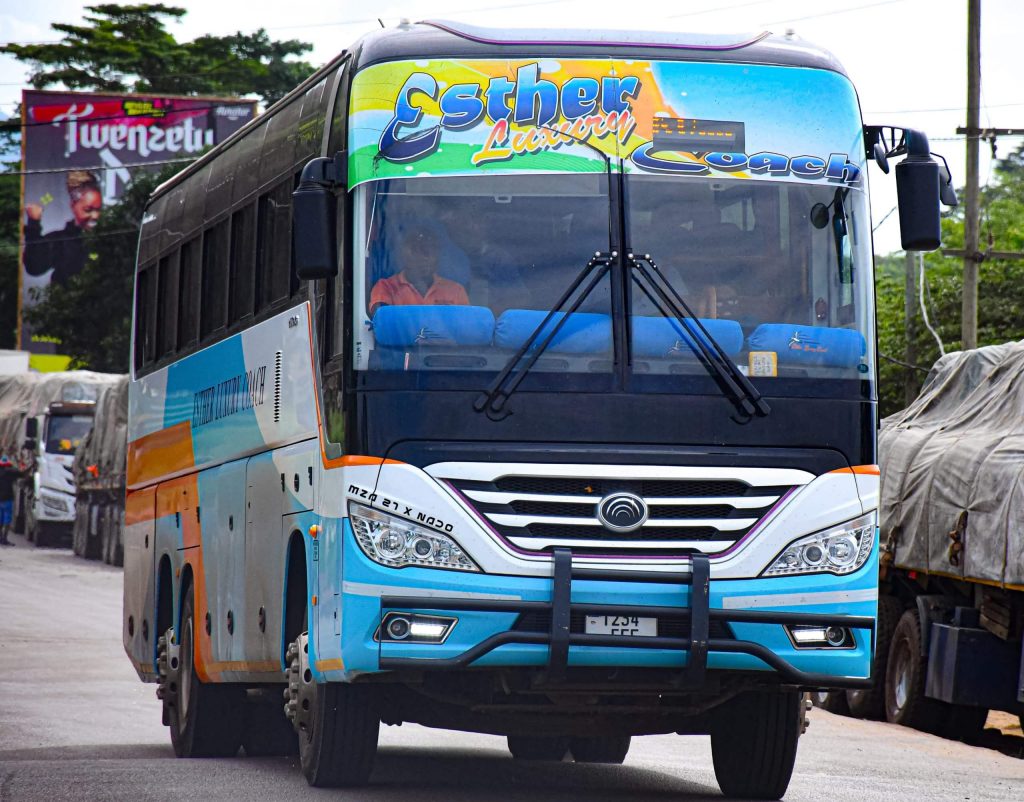 esther luxury coach